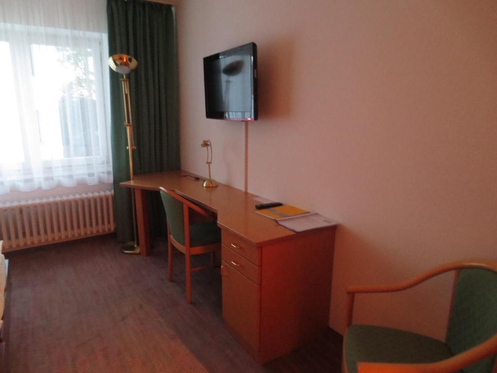 Parkhotel Goldlinde Боденвердер Номер фото