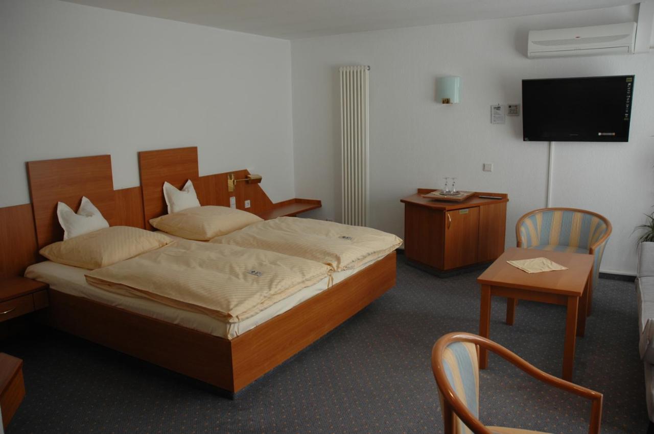 Parkhotel Goldlinde Боденвердер Екстер'єр фото
